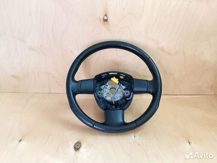 Руль (кожа) Audi A3 8P