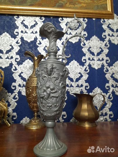 Шикарный старинный Итальянский кувшин. Клеймо