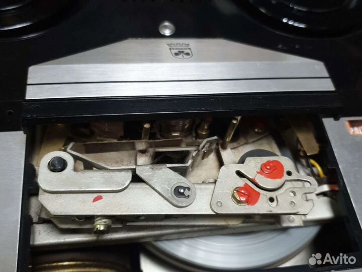 Катушечный магнитофон grundig TK147 HI-FI de luxe