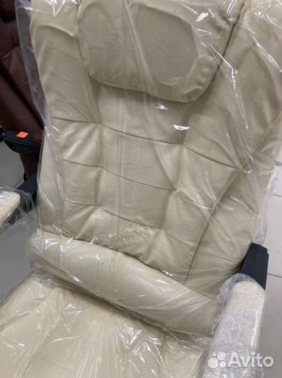 Кресло компьютерное офисное с массажем+подножка