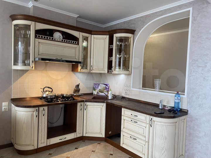 3-к. квартира, 93,5 м², 6/9 эт.