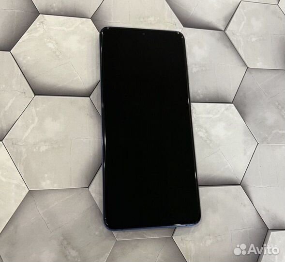 Samsung Galaxy S20+, 8/128 ГБ