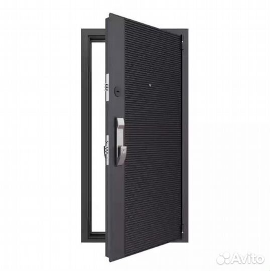 Металлическая дверь с биометрическим замком