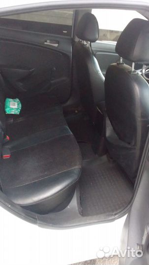 Hyundai Solaris 1.4 МТ, 2014, 300 000 км