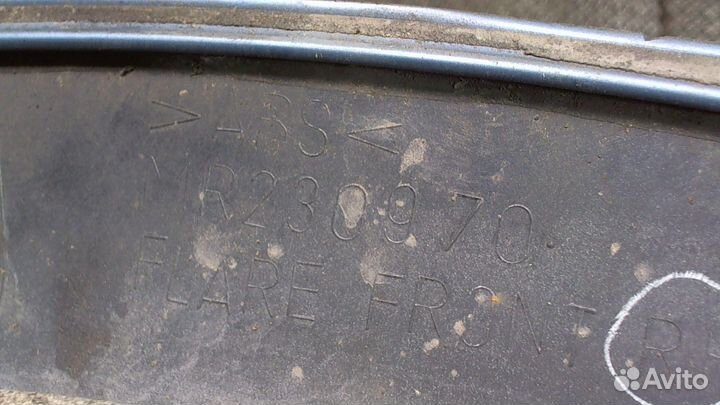 Молдинг крыла Mitsubishi Montero Sport / Pajero Sp