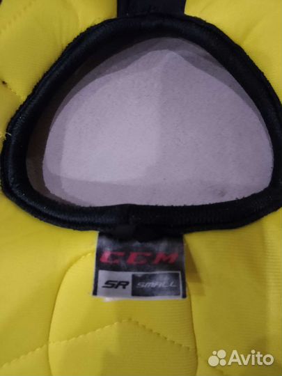 Нагрудник хоккейный sr s