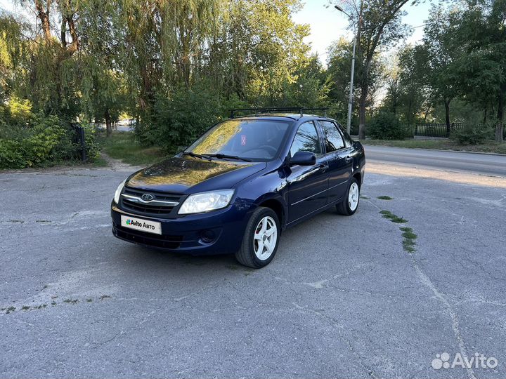 LADA Granta 1.6 МТ, 2012, 200 500 км