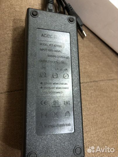 Блок питания для гироскутеров M4 42V 2A (YLT422000