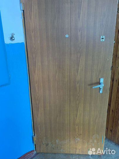 Дверь металлическая