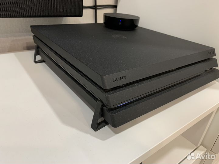 Sony PS4 pro 1tb