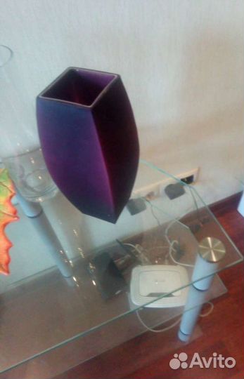 Ваза для цветов и фрукт или сладостей. хлебницы