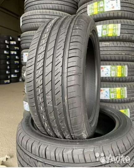 Arivo Ultra ARZ5 225/55 R18 102W