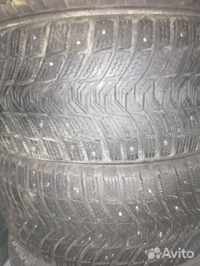 Michelin X-Ice North 3 215/55 R16