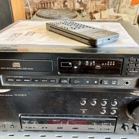 Sony CDP-M44 Hi-Fi Stereo CD Player