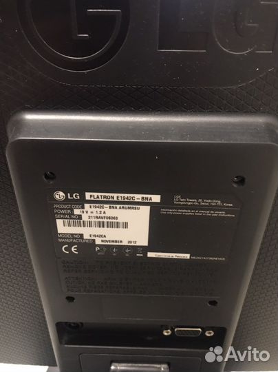 Монитор LG flatron e 1942