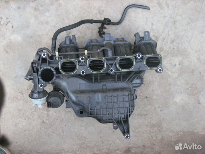 Впускной коллектор Mazda 3 2.0 LF