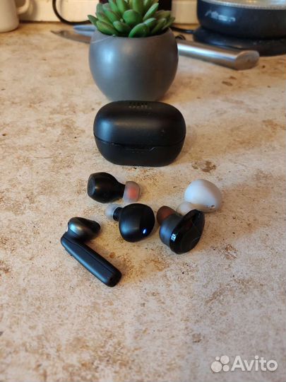 Наушник jbl левый или правый