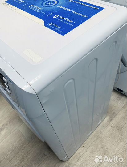 Стиральная машина Indesit 8кг Узкая
