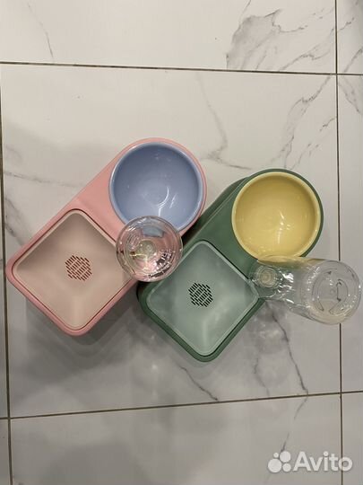 Миски для кошек и собак с автопоилкой