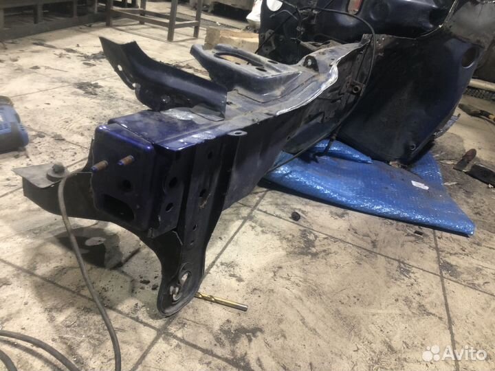 Лонжерон левый тойота королла ае100