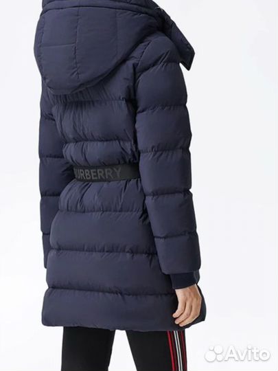 Burberry пуховик онигинал новый
