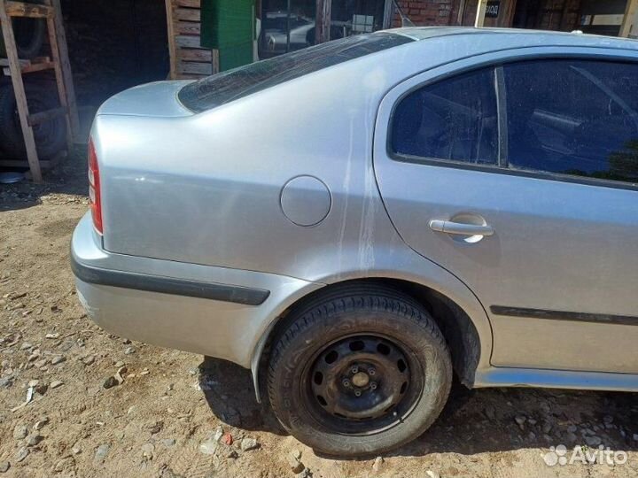 Крыло заднее правое Skoda Octavia