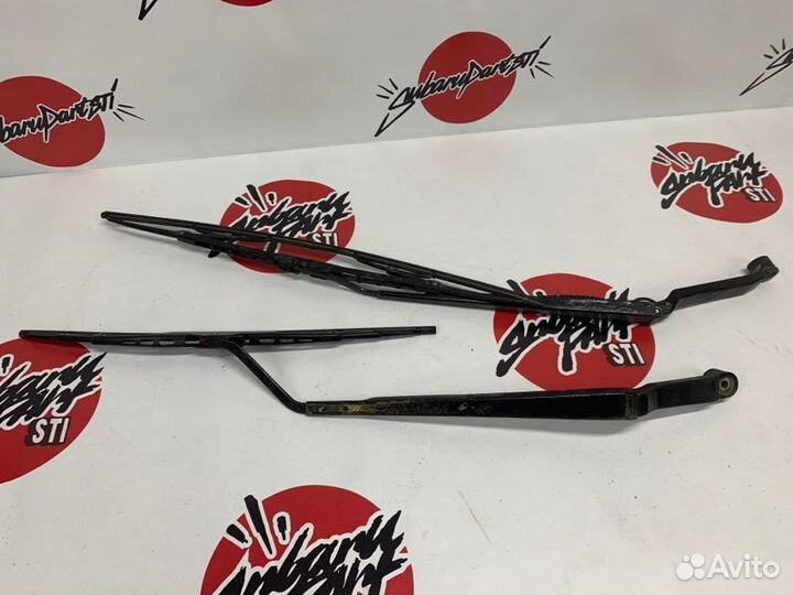 Поводки дворников левый правый Toyota Carina E