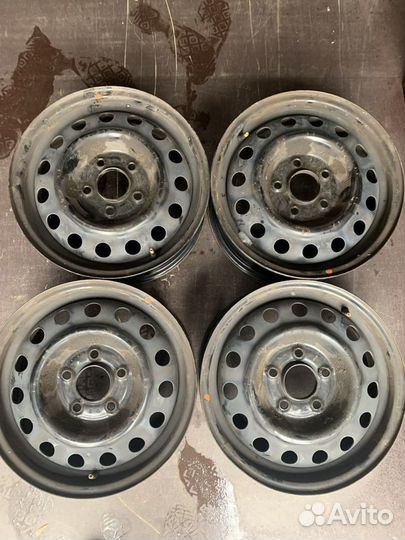 Диски штампованные для Hyundai R15