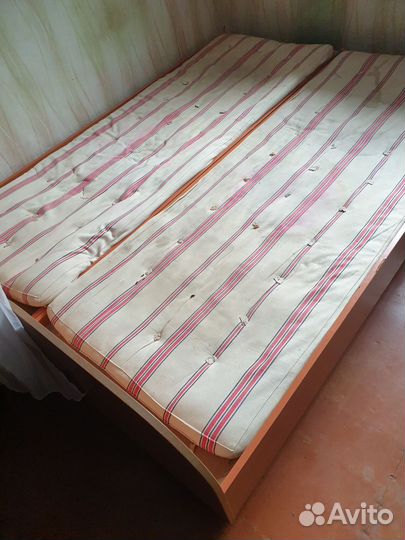 Стенка из 4 секций