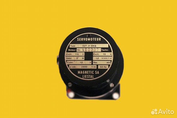 Серводвигатель servomoteur DZT 21 SKQ DZT21SKQ уце