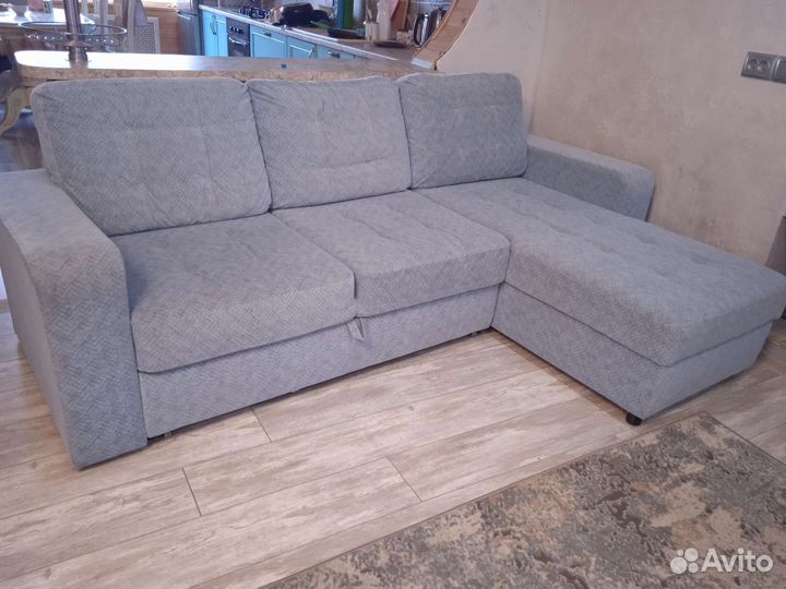 Угловой диван