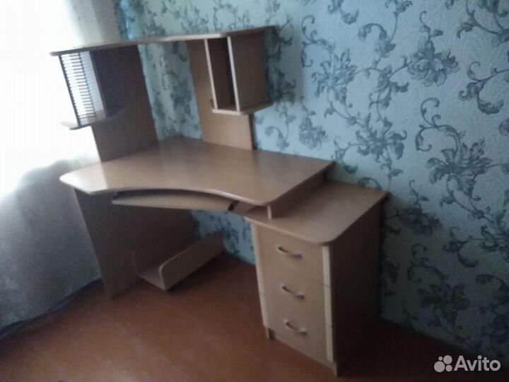 Компьютерный стол бу