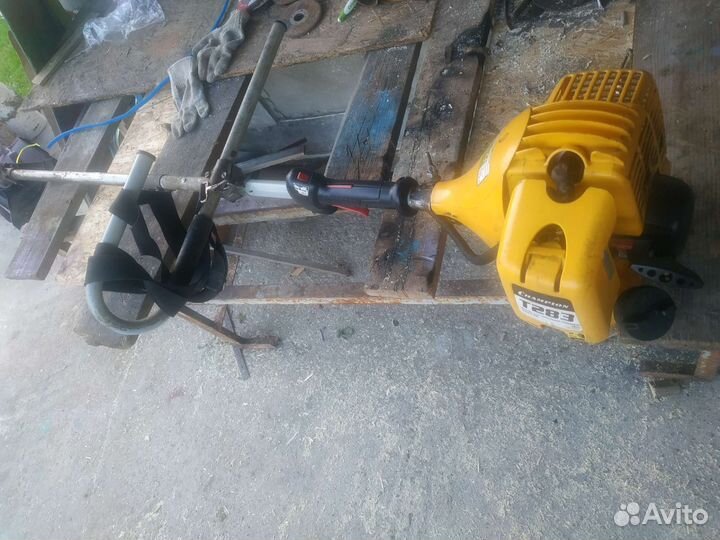 Бензотриммер на запчасти