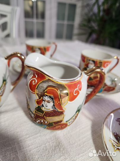 Костяной фарфор япония