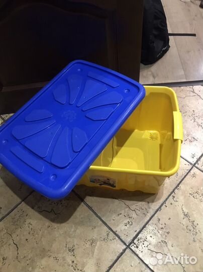 Пластиковый бокс