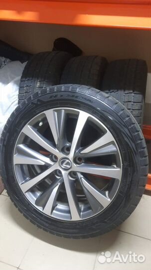 Колеса зимние 215 55 r17 lexus оригинал