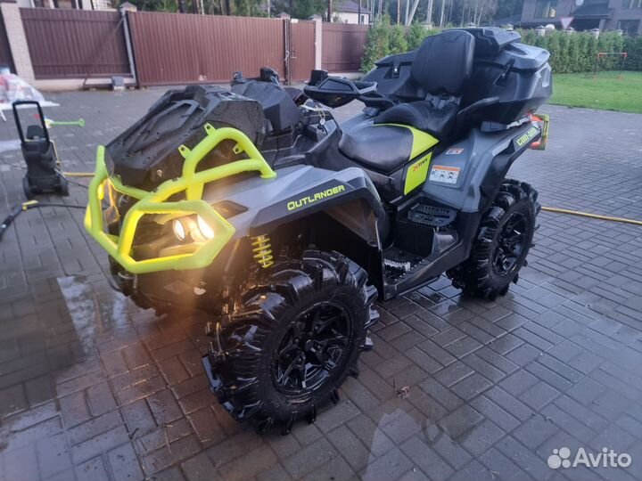 Квадроцикл brp xmr
