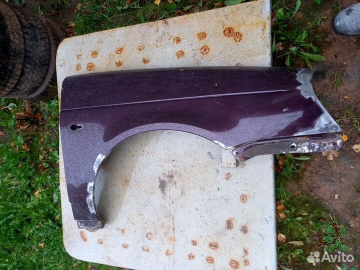 Крыло переднее priora