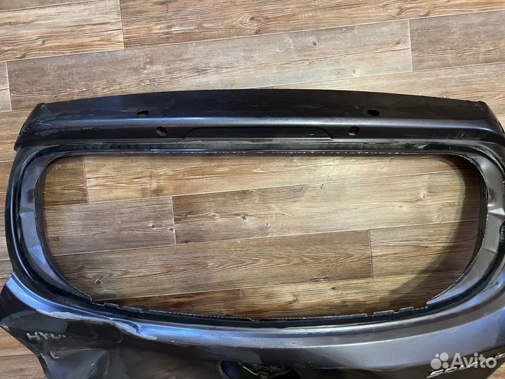 Продам крышку багажника hyundai solaris хэтчбек