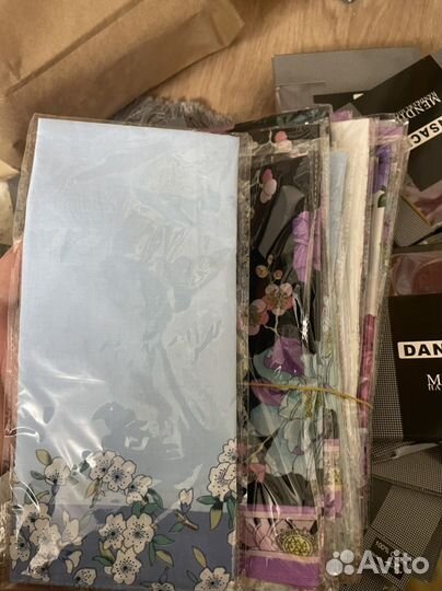 Мужские и женские носовые платки