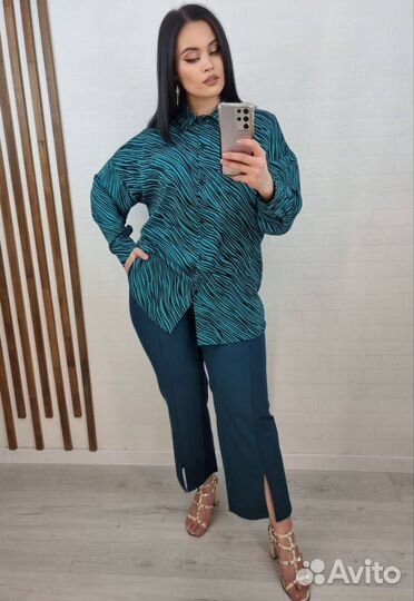 Костюм женский