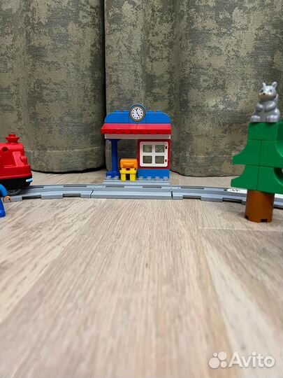 Lego duplo Town Поезд на паровой тяге