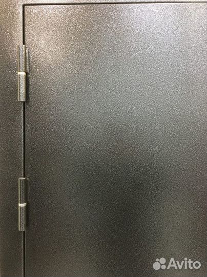 Дверь Marcus Нарцисс дуб филадельфия крем с зерк