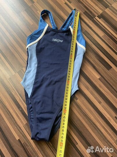 Купальник на 6-8 лет