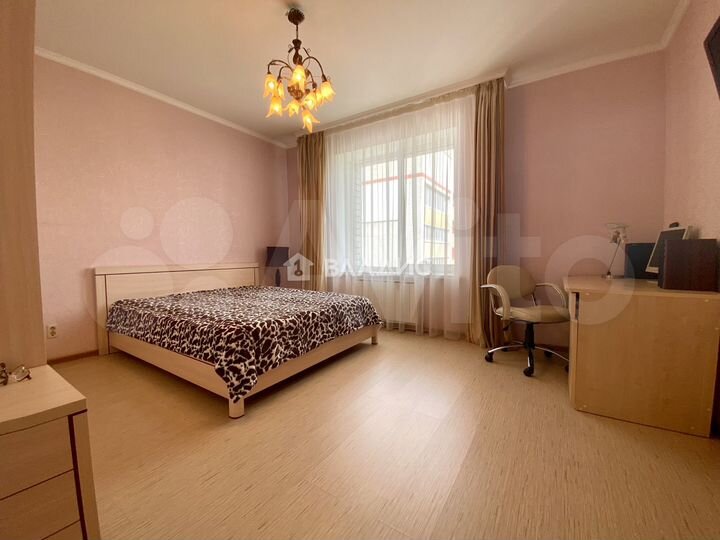 3-к. квартира, 81,6 м², 8/9 эт.