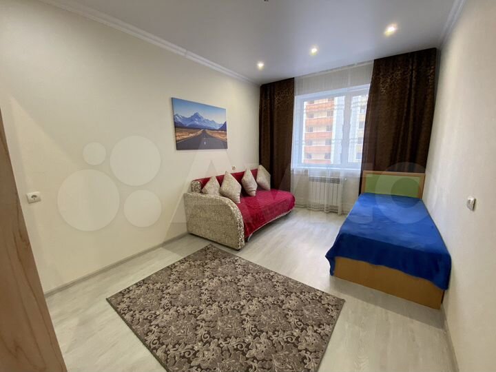 2-к. квартира, 60 м², 3/14 эт.