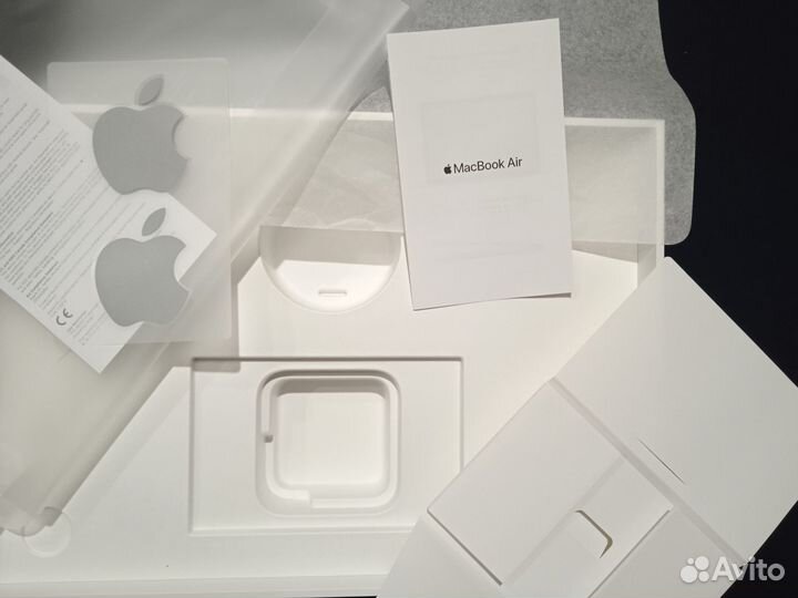 Коробка Apple MacBook Air 13