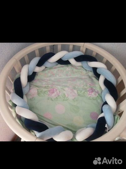 Бортик косичка для новорожденного в кроватку