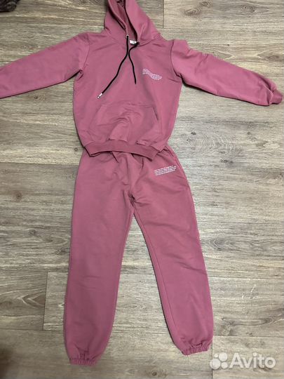 Кофта, бомбер, спортивный костюм