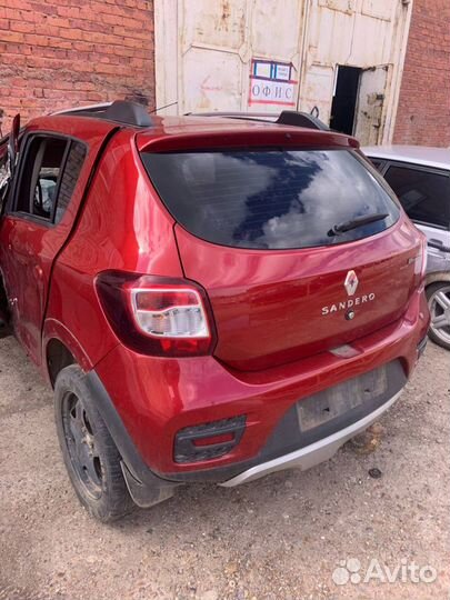 Кузов renault sandero 2 stepway разбор